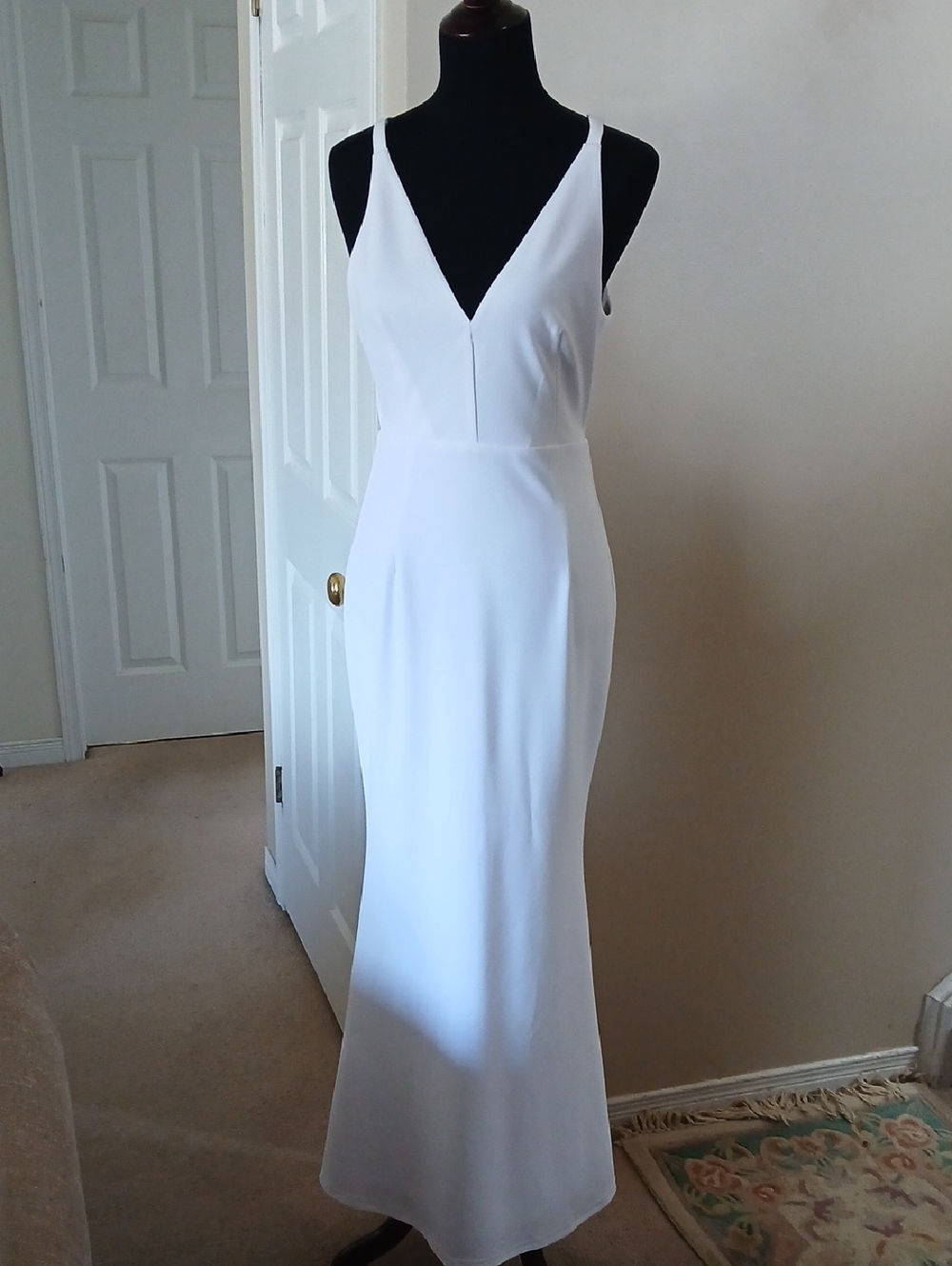 White Sleeveless V-Neck Bridal Gown